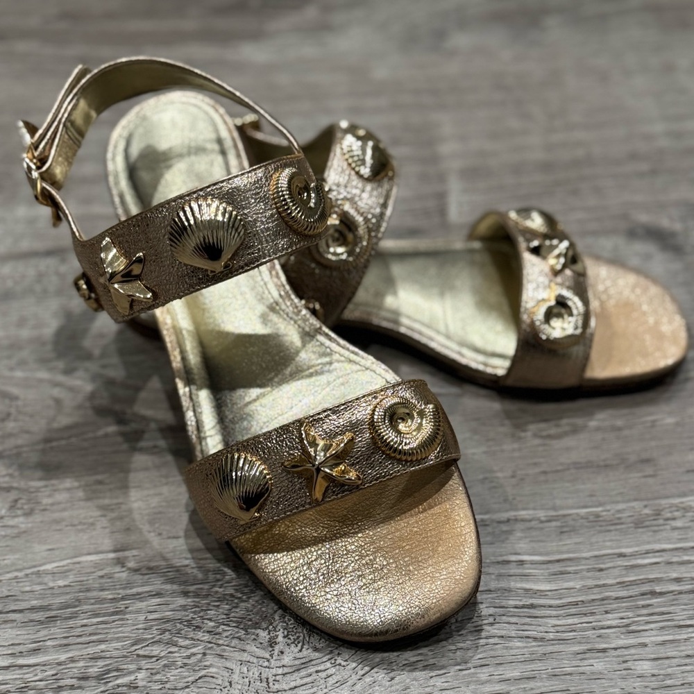 LARROUDE PREOWNED MADISON GOLD LEATHER SHELL SANDALS 6 ANTHROPOLOGIE - Picture 4 of 16